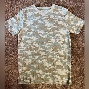 Cat & Jack tee shirt camo large 12-14